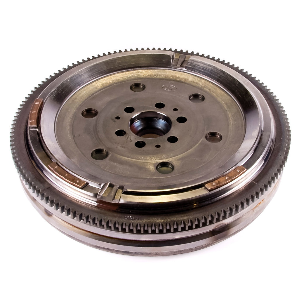 LuK 02-028 clutch kit with DMF039 dual mass flywheel for selected Audi A4 Quattro and Volkswagen Passat 1.8T manual vehicles