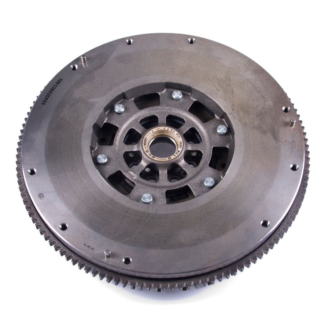 LuK 06-082 clutch kit with DMF103 dual mass flywheel and internal slave cylinder for selected Nissan 350Z 370Z Infiniti G35 and G37 vehicles