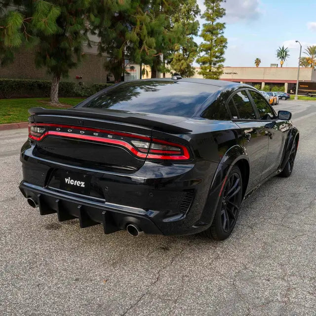Vicrez 2020 SRT Hellcat Style Widebody Kit VZ102199 | Dodge Charger 2015-2023